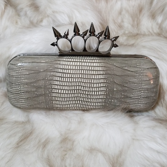 Crossbody Rocker Purse - Picture 4 of 7